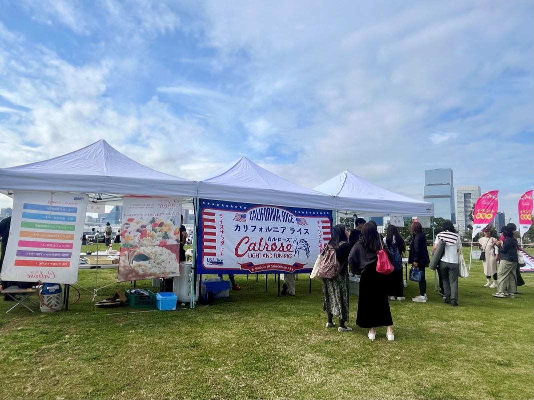 晴海フラッグ 「ヨガと海風でととのう日in 晴海ふ頭公園」カルローズの出店（はるみライフ＋）