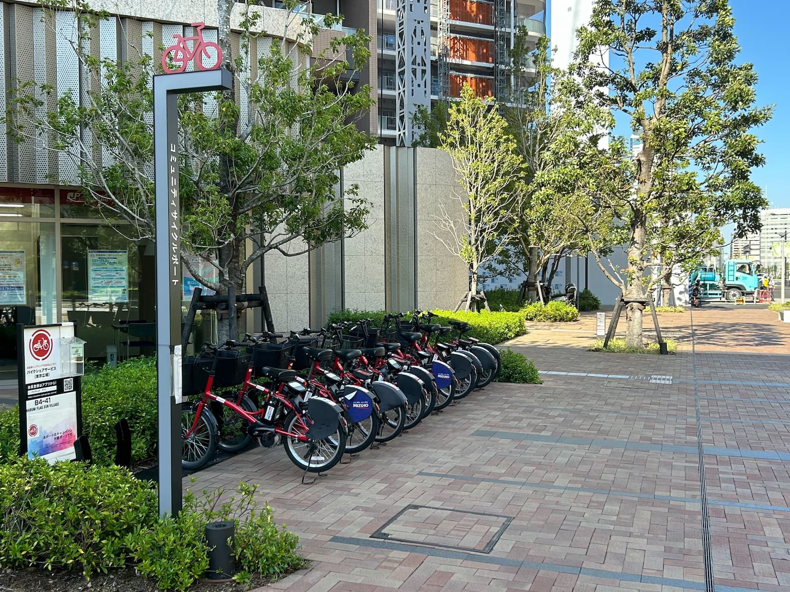 晴海フラッグ ドコモのバイクシェア①（はるみライフ＋）