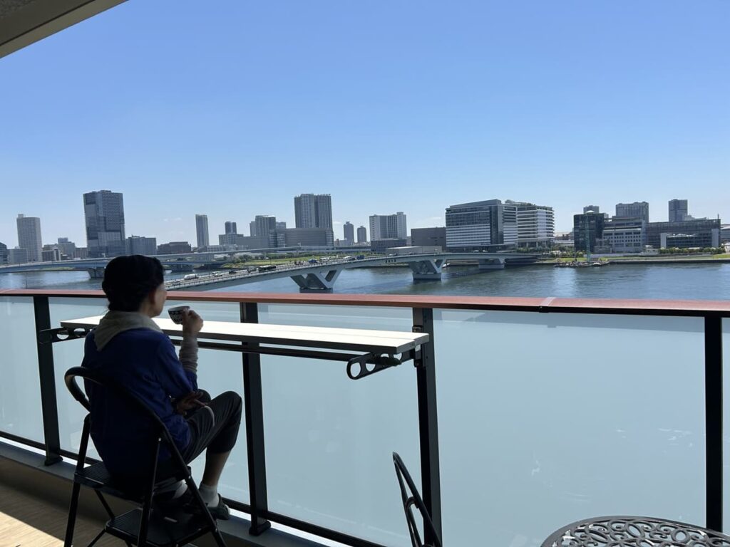 ②晴海フラッグのシービレッジからの眺望（昼）はるみライフプラス