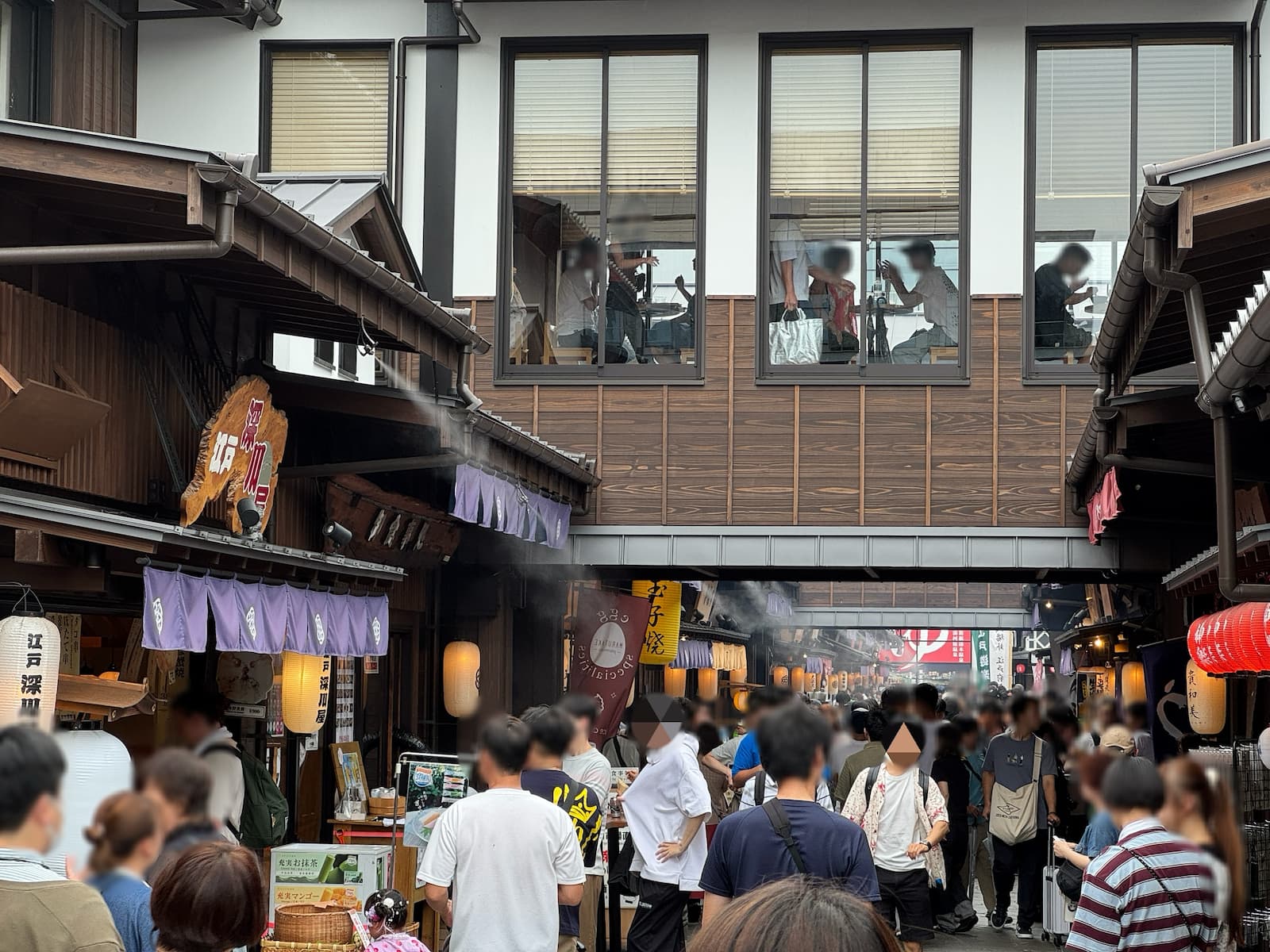 晴海フラッグ 先客万来屋外の様子➁ （はるみライフ＋）