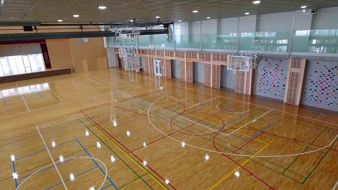 晴海フラッグ 晴海西小学校体育館（はるみライフ＋）