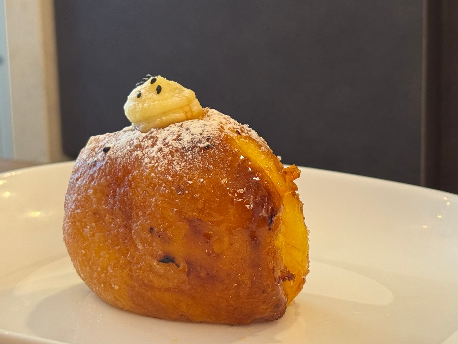 晴海フラッグ TRUFFLE DONUT Sweet potato（スイートポテトブリュレ味）（はるみライフプラス）