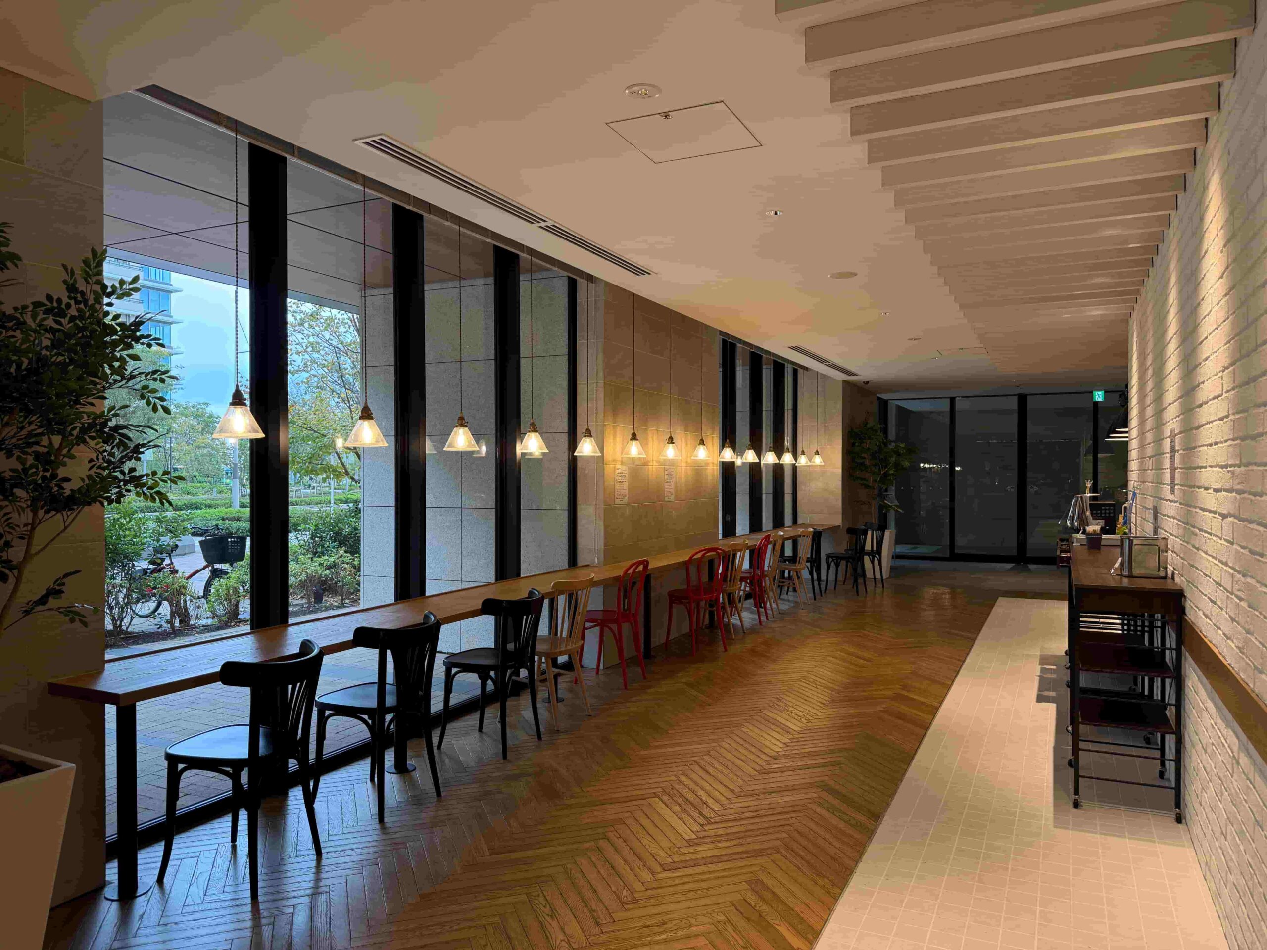 晴海フラッグ F棟カフェ3（はるみライフプラス）