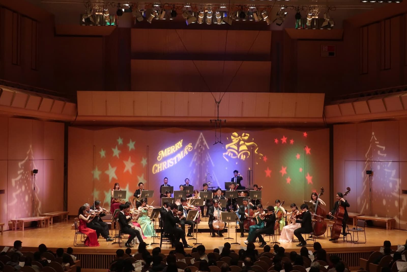 晴海トフラッグ「子どもと一緒にクラシック〜クリスマス・オーケストラ・コンサート」の様子①（はるみライフ＋）