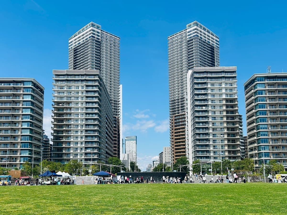 晴海フラッグの街並み（のらえもん・ふじふじ太対談）はるみライフプラス