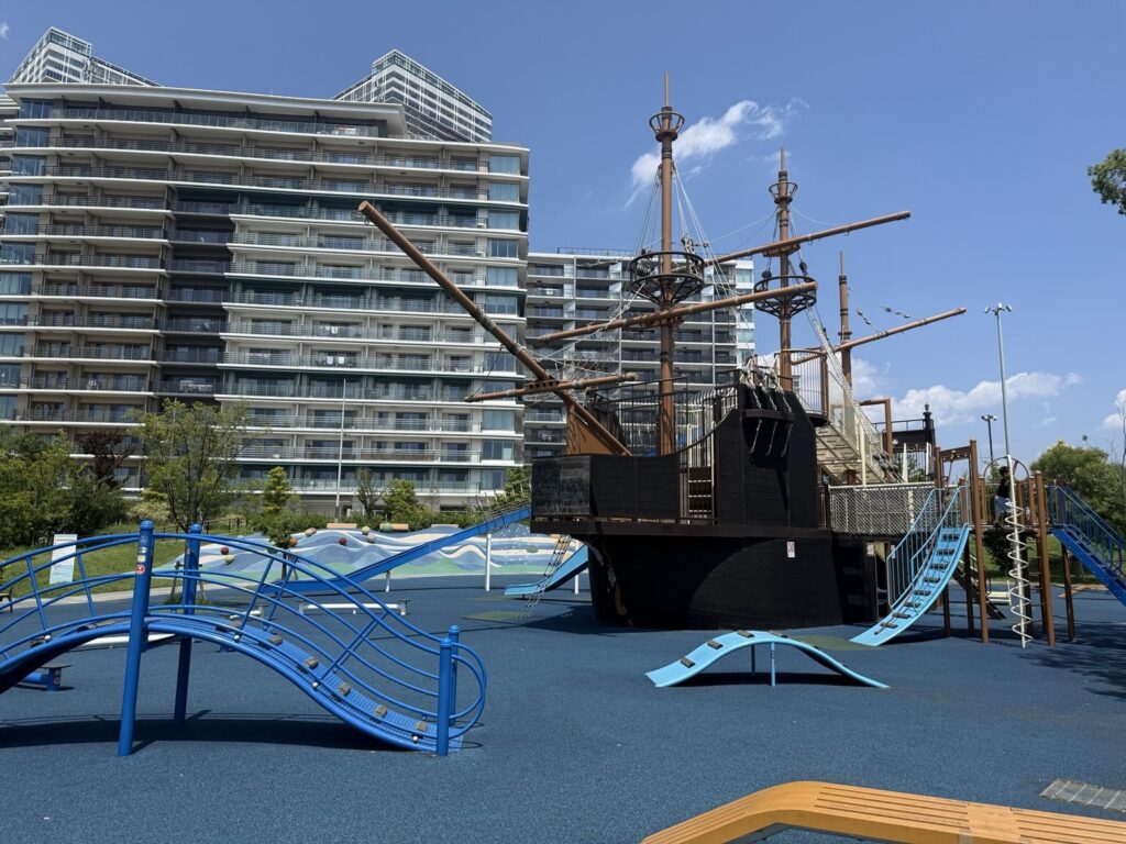 晴海ふ頭公園遊具（はるみライフ＋）